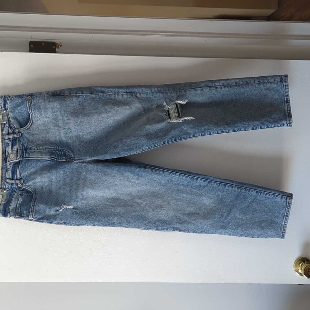 Express super high rise mom jean 10
